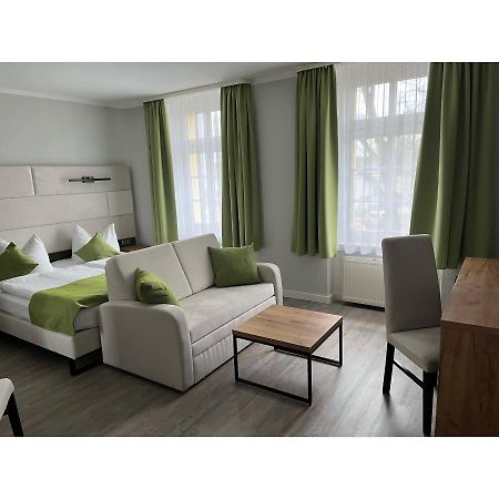 Hotel Und Restaurant Kranichsberg Woltersdorf  Luaran gambar