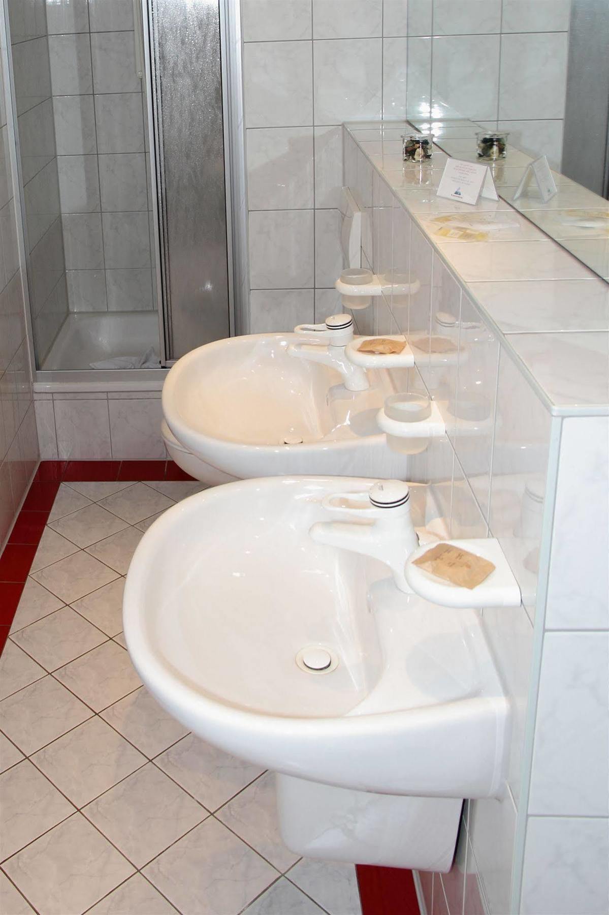 Hotel Und Restaurant Kranichsberg Woltersdorf  Luaran gambar