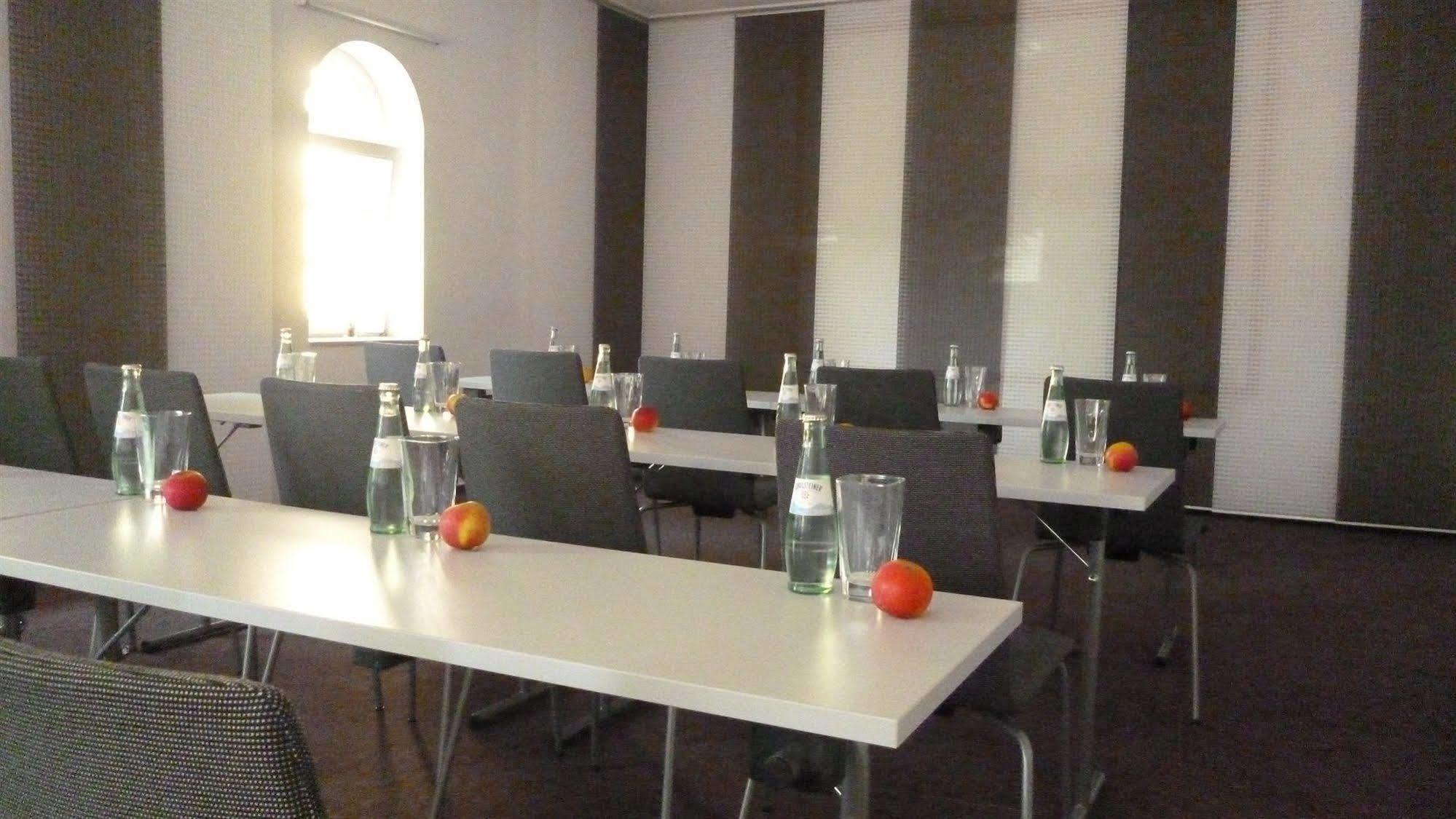 Hotel Und Restaurant Kranichsberg Woltersdorf  Luaran gambar