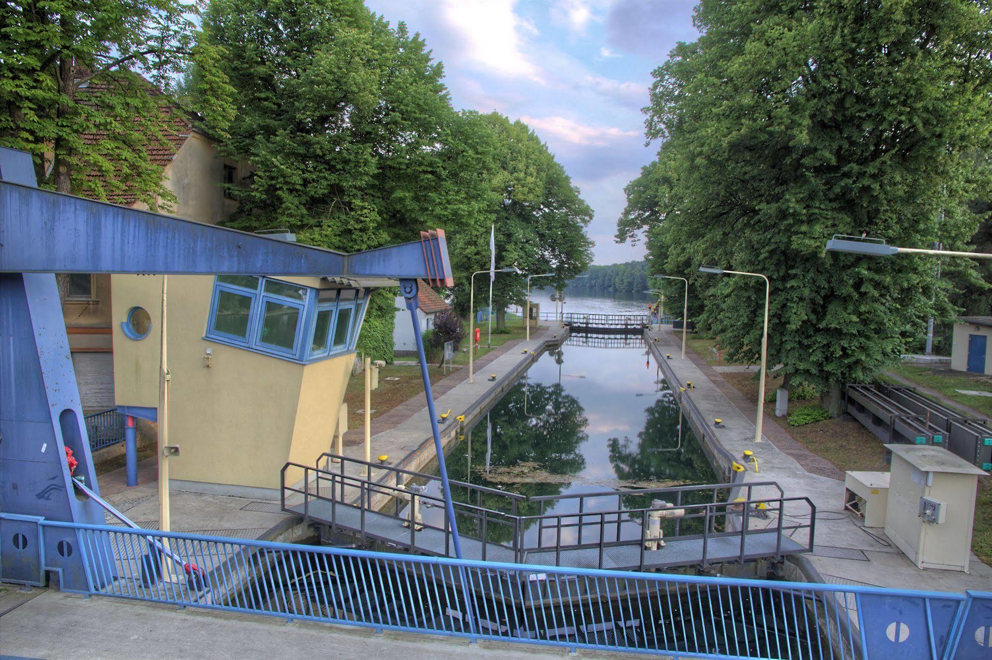 Hotel Und Restaurant Kranichsberg Woltersdorf  Luaran gambar