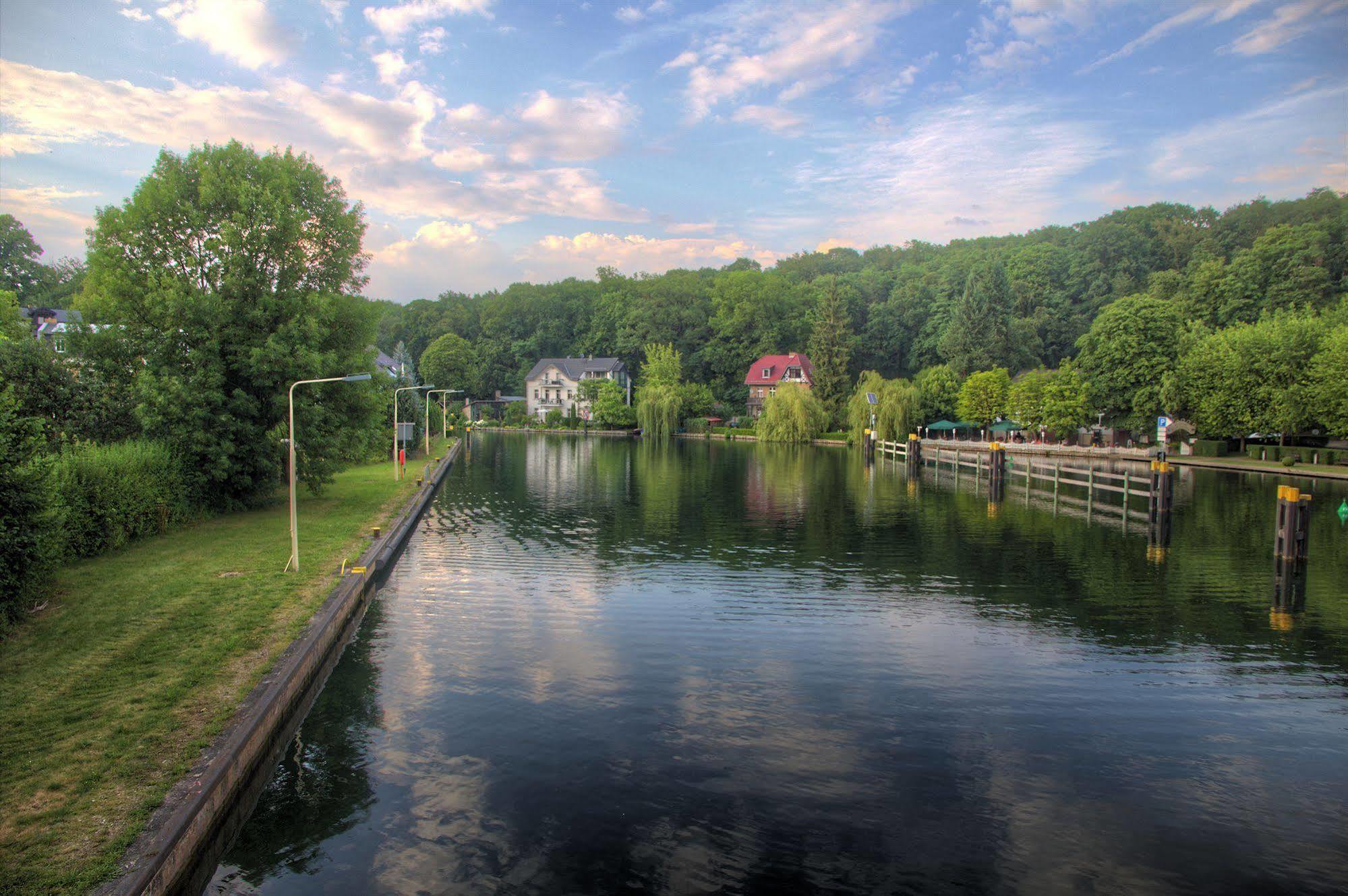Hotel Und Restaurant Kranichsberg Woltersdorf  Luaran gambar