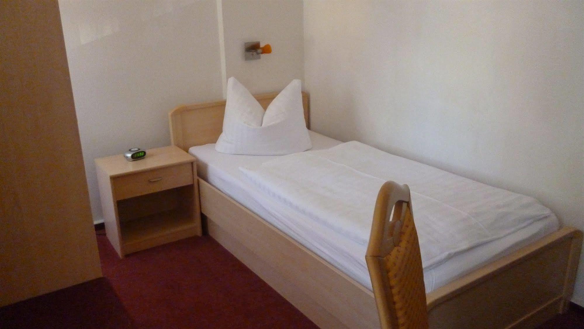 Hotel Und Restaurant Kranichsberg Woltersdorf  Luaran gambar