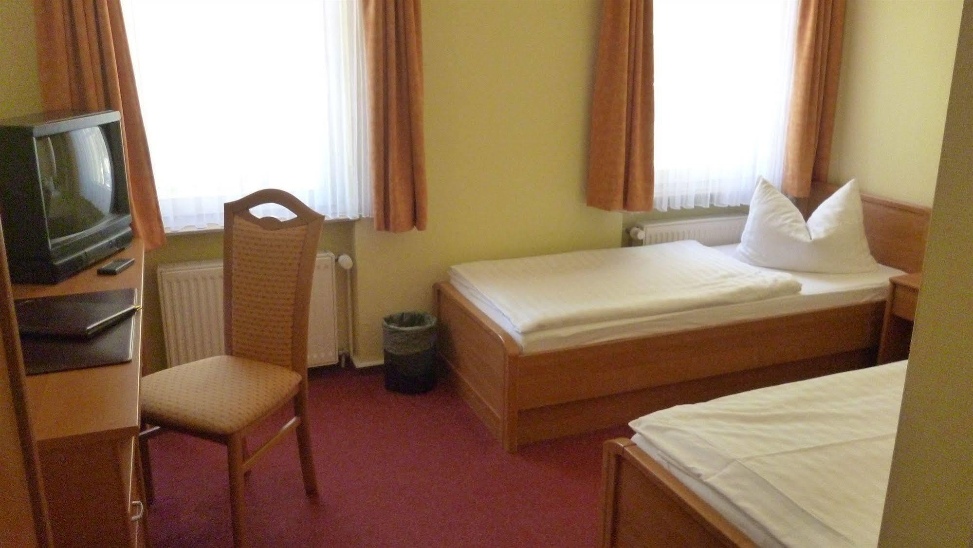 Hotel Und Restaurant Kranichsberg Woltersdorf  Luaran gambar
